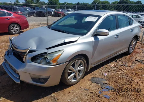 2015 Nissan Altima 2.5/S/Sv/Sl из США, поврежденный, VIN 1N4AL3AP8FC197134